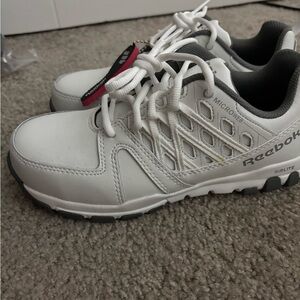 NEW Reebok Steel Toe Work Shoes – Size 8